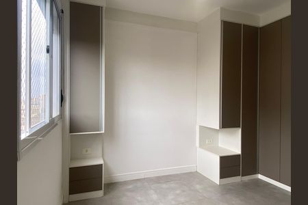 Apartamento para alugar com 70m², 3 quartos e 2 vagas Apartamento para alugar com 70m², 3 quartos e 2 vagasSuíte