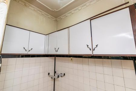 Apartamento para alugar com 90m², 2 quartos e sem vagaCozinha - Armários