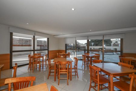 Apartamento à venda com 200m², 2 quartos e 4 vagasÁrea comum - Salão de festas
