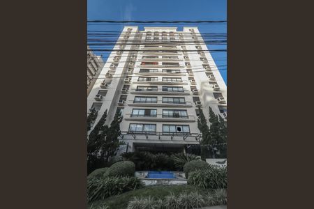 Apartamento à venda com 200m², 2 quartos e 4 vagasFachada