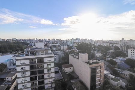 Apartamento à venda com 200m², 2 quartos e 4 vagasVista