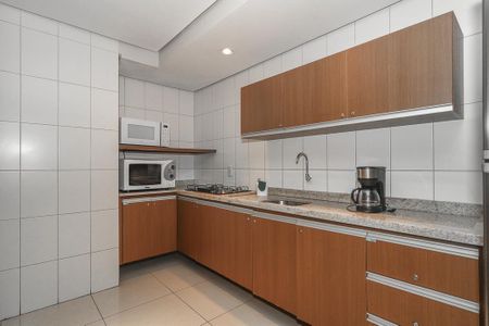 Apartamento à venda com 200m², 2 quartos e 4 vagasÁrea comum - Salão de festas
