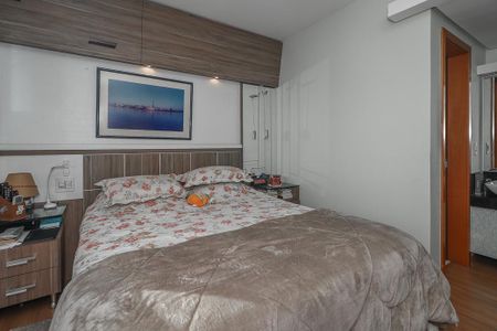 Apartamento à venda com 200m², 2 quartos e 4 vagasQuarto Suíte
