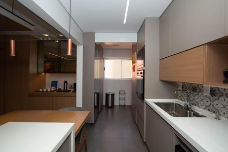 Apartamento à venda com 95m², 3 quartos e 2 vagas Apartamento à venda com 95m², 3 quartos e 2 vagasCOZINHA