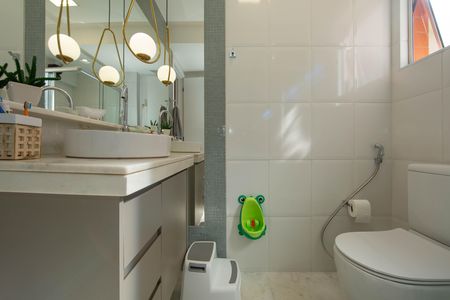 Apartamento à venda com 95m², 3 quartos e 2 vagas Apartamento à venda com 95m², 3 quartos e 2 vagasBANHEIRO2