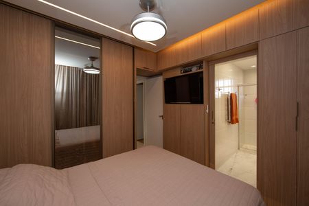 Apartamento à venda com 95m², 3 quartos e 2 vagas Apartamento à venda com 95m², 3 quartos e 2 vagasQUARTO1