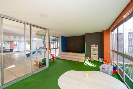 Apartamento à venda com 95m², 3 quartos e 2 vagas Apartamento à venda com 95m², 3 quartos e 2 vagasBRINQUEDOTECA