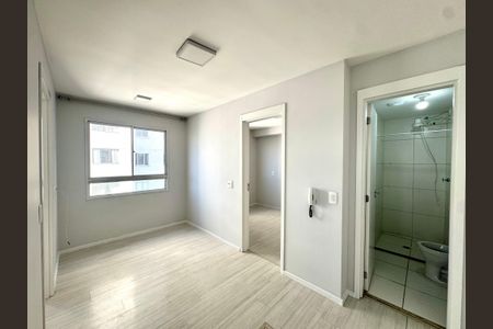 Sala de apartamento para alugar com 2 quartos, 37m² em Vila das Bandeiras, Guarulhos