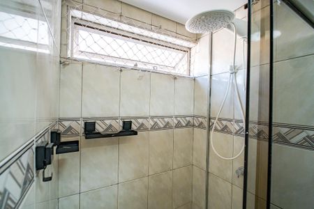 Apartamento para alugar com 49m², 2 quartos e 1 vaga Apartamento para alugar com 49m², 2 quartos e 1 vagaBanheiro