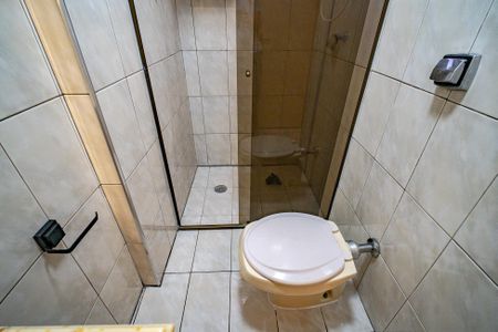 Apartamento para alugar com 49m², 2 quartos e 1 vaga Apartamento para alugar com 49m², 2 quartos e 1 vagaBanheiro