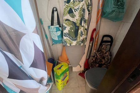 Apartamento à venda com 78m², 3 quartos e sem vagaBanheiro de serviço