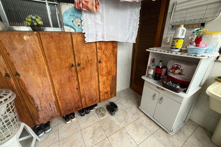 Apartamento à venda com 78m², 3 quartos e sem vagaÁrea de Serviço