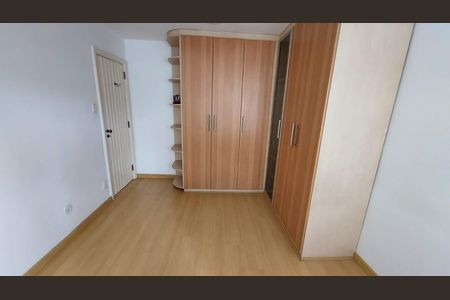 Quarto de apartamento à venda com 2 quartos, 85m² em Fonseca, Niterói