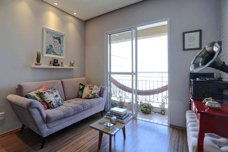 Sala de apartamento para alugar com 2 quartos, 63m² em Cezar de Souza, Mogi das Cruzes