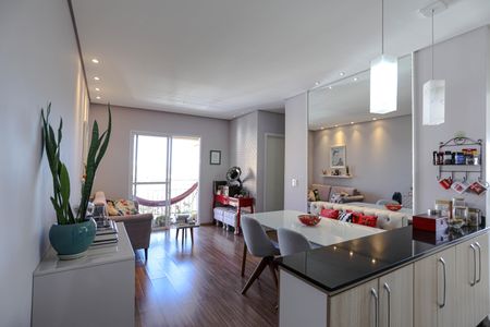 Sala de apartamento para alugar com 2 quartos, 63m² em Cezar de Souza, Mogi das Cruzes