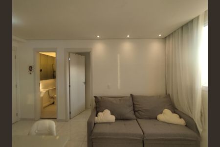Apartamento à venda com 34m², 2 quartos e sem vaga Apartamento à venda com 34m², 2 quartos e sem vagaSala