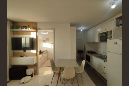 Apartamento à venda com 34m², 2 quartos e sem vaga Apartamento à venda com 34m², 2 quartos e sem vagaSala