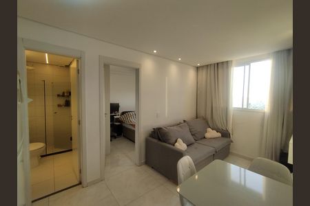 Apartamento à venda com 34m², 2 quartos e sem vaga Apartamento à venda com 34m², 2 quartos e sem vagaSala