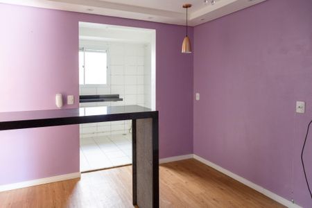 Sala de apartamento para alugar com 2 quartos, 38m² em Jardim Albertina, Guarulhos