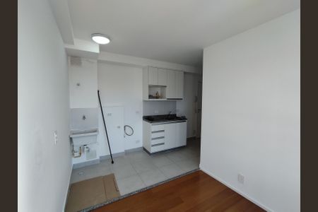 Apartamento para alugar com 37m², 2 quartos e 1 vagaSala 