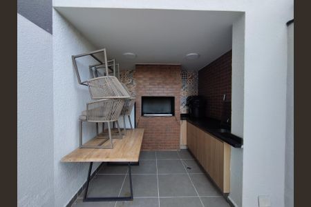 Apartamento para alugar com 37m², 2 quartos e 1 vagaÁrea comum - Churrasqueira
