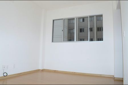 Sala de apartamento para alugar com 2 quartos, 49m² em Goiânia, Belo Horizonte
