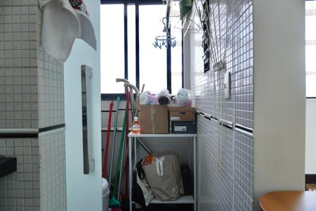 Apartamento à venda com 75m², 2 quartos e 2 vagasÁrea de Serviço