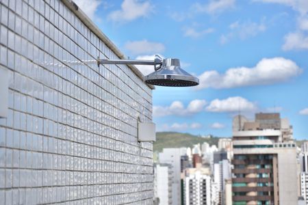 Apartamento à venda com 75m², 2 quartos e 2 vagasÁrea da cobertura - Ducha 