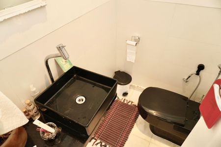 Apartamento à venda com 75m², 2 quartos e 2 vagasBanheiro da Suíte