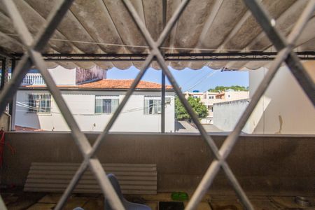 Casa à venda com 220m², 3 quartos e 3 vagasSuíte