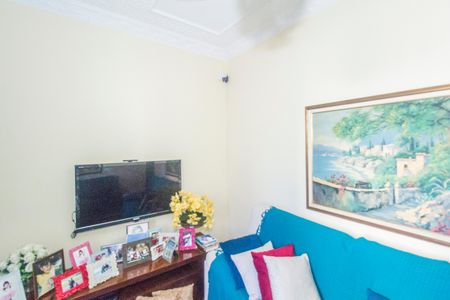 Casa à venda com 220m², 3 quartos e 3 vagasSala 2