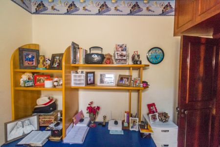 Casa à venda com 220m², 3 quartos e 3 vagasQuarto 2