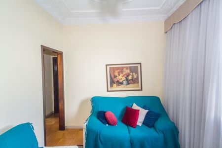 Casa à venda com 220m², 3 quartos e 3 vagasSala 2