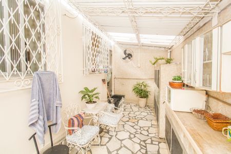 Casa à venda com 220m², 3 quartos e 3 vagasÁrea gourmet