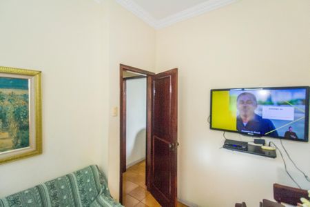 Sala de casa à venda com 3 quartos, 220m² em Vila Valqueire, Rio de Janeiro