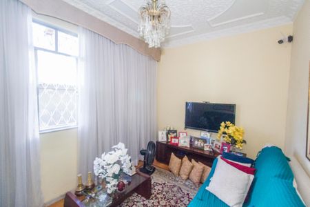 Casa à venda com 220m², 3 quartos e 3 vagasSala 2