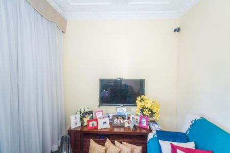 Casa à venda com 220m², 3 quartos e 3 vagasSala 2