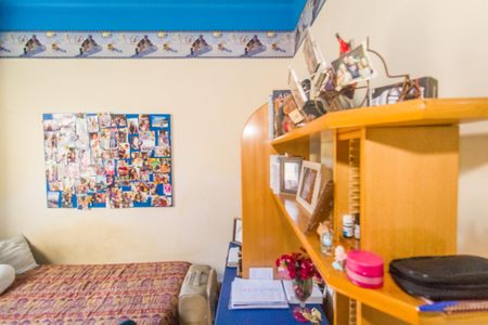 Casa à venda com 220m², 3 quartos e 3 vagasQuarto 2