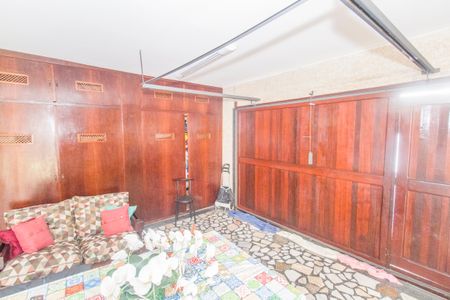 Casa à venda com 220m², 3 quartos e 3 vagasGaragem