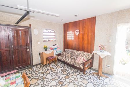 Casa à venda com 220m², 3 quartos e 3 vagasGaragem