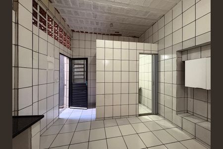 Casa para alugar com 4m², 1 quarto e sem vaga Casa para alugar com 4m², 1 quarto e sem vagaCozinha