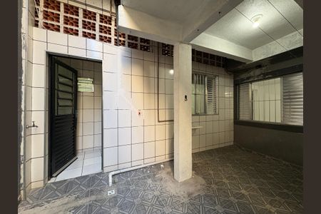 Casa para alugar com 4m², 1 quarto e sem vaga Casa para alugar com 4m², 1 quarto e sem vagaÁrea de Serviço