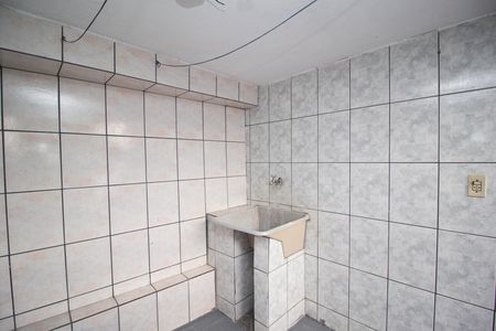 Casa para alugar com 30m², 1 quarto e sem vaga Casa para alugar com 30m², 1 quarto e sem vagaÁrea de Serviço