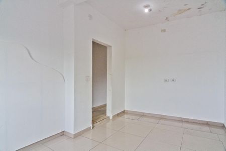 Casa para alugar com 70m², 2 quartos e sem vaga Casa para alugar com 70m², 2 quartos e sem vagaQuarto 1