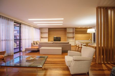 Apartamento à venda com 218m², 4 quartos e 2 vagas Apartamento à venda com 218m², 4 quartos e 2 vagasSala