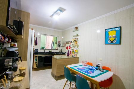 Casa à venda com 92m², 3 quartos e 2 vagasCopa/Cozinha