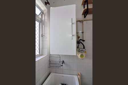 Apartamento à venda com 65m², 3 quartos e 1 vagaÁrea de Serviço