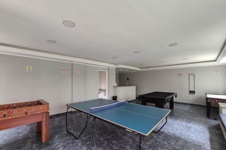 Apartamento à venda com 65m², 3 quartos e 1 vaga Apartamento à venda com 65m², 3 quartos e 1 vagaÁrea comum - Salão de festas