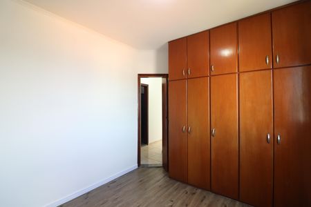 Apartamento à venda com 65m², 3 quartos e 1 vagaQuarto 1