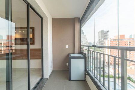 Varanda de kitnet/studio à venda com 1 quarto, 30m² em Butantã, São Paulo